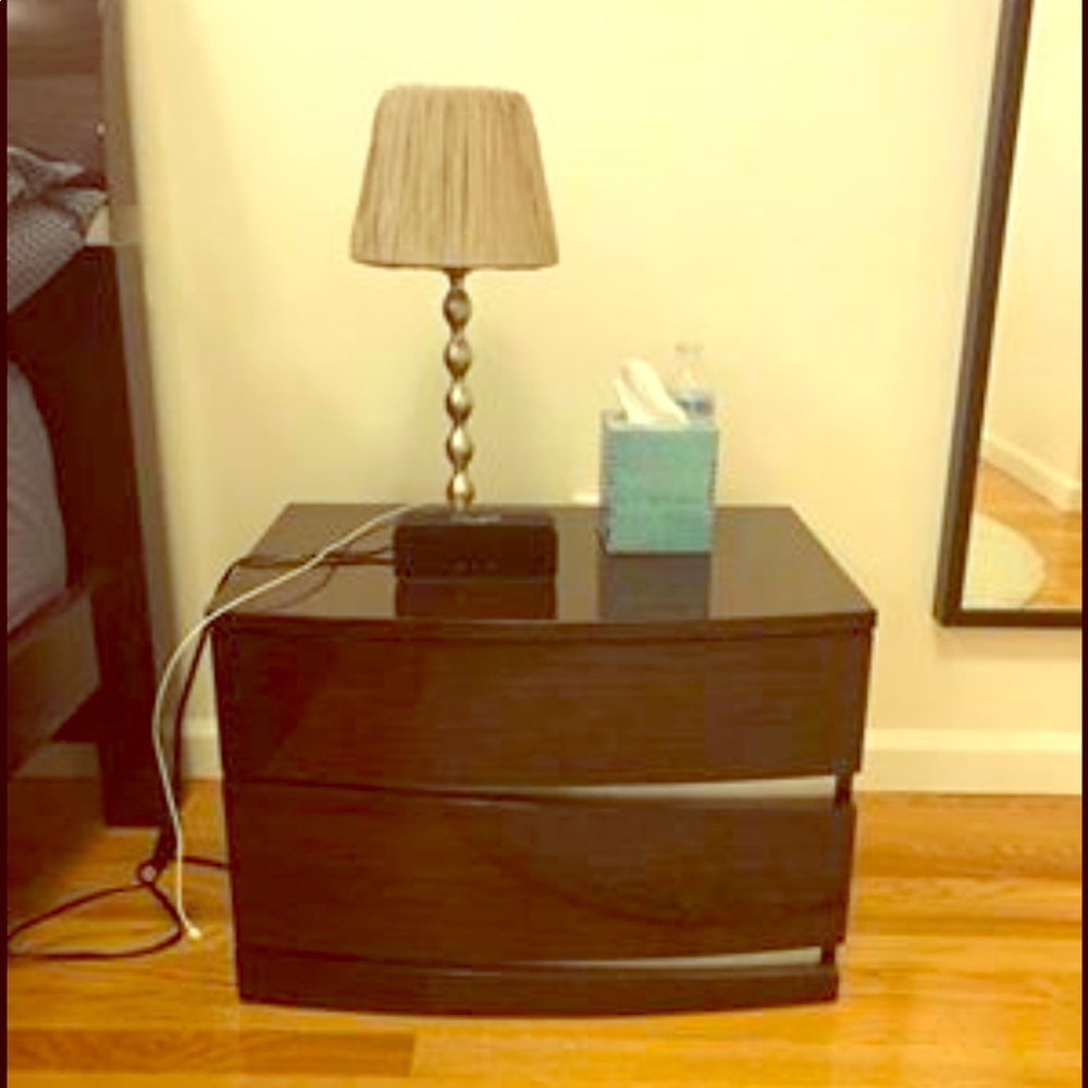 Italian queen size bedroom set